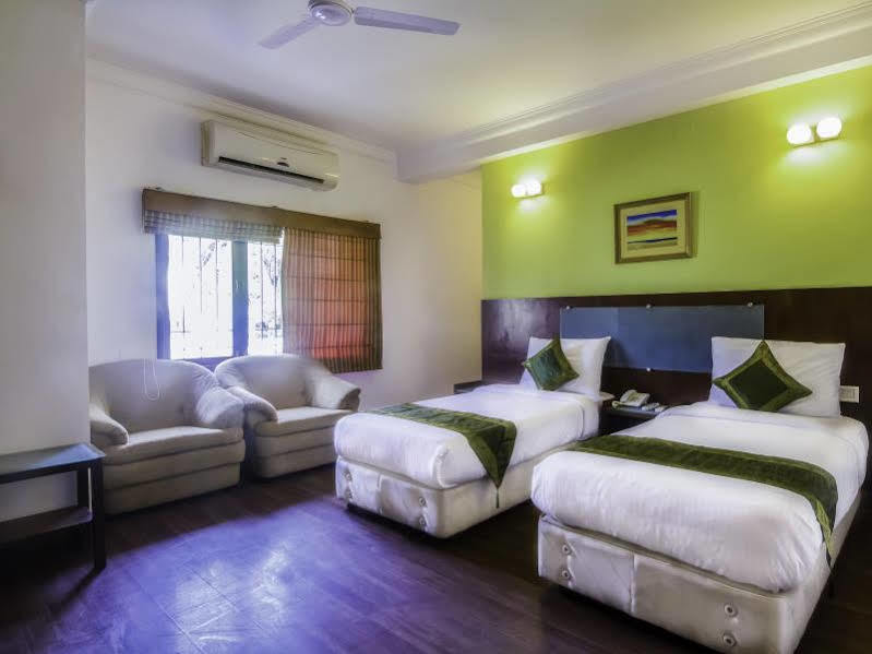 Treebo Angson Hotell Chennai Eksteriør bilde