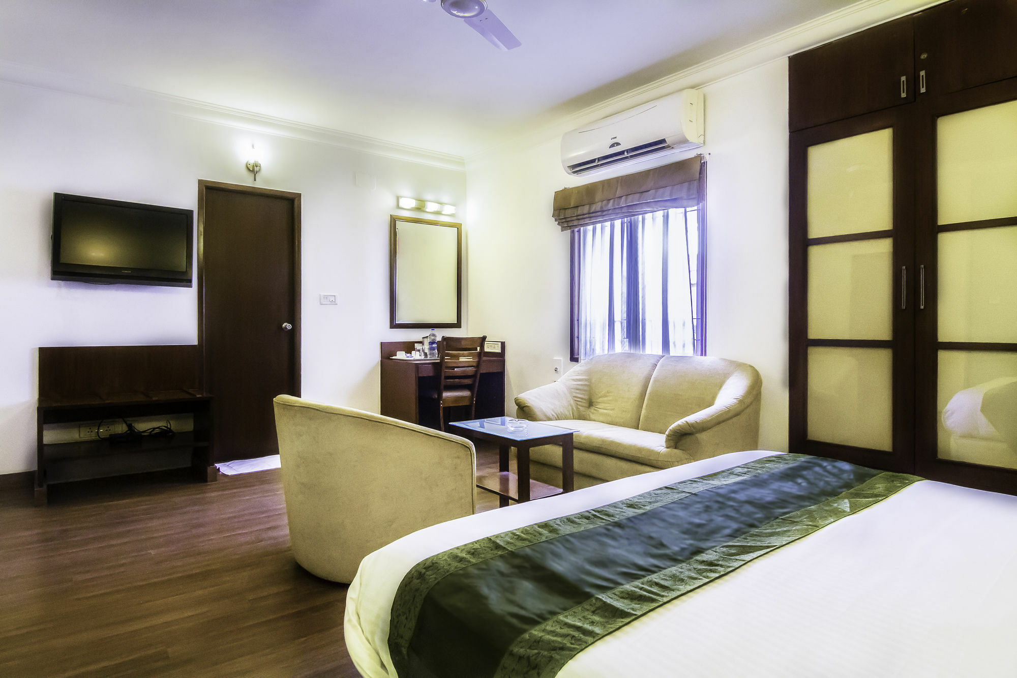 Treebo Angson Hotell Chennai Eksteriør bilde